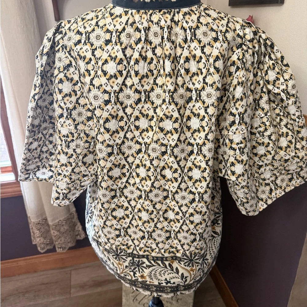 ✨NWT - By Anthropologie Black Motif Pleated Puff Sleeve Blouse✨ - Picture 11 of 12